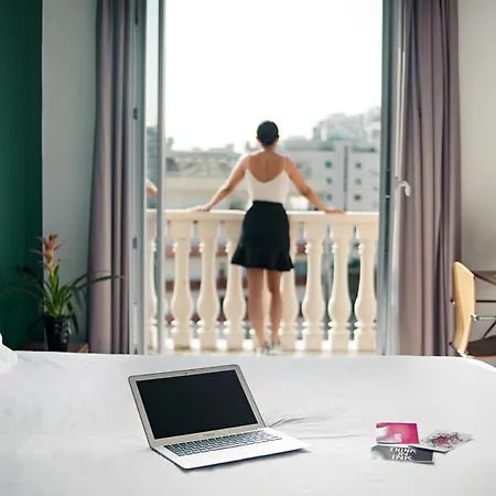 The Social Hub Paris La Defense Extended *